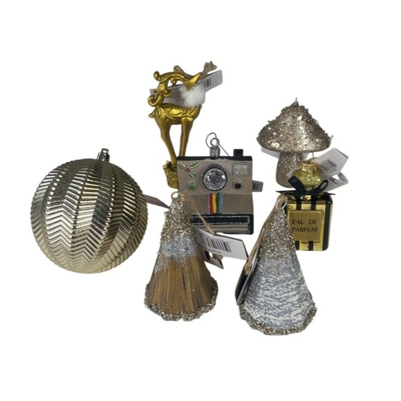 Set Of 7 Holiday Style Christmas Ornaments - Picture 1 of 11